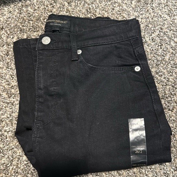 NWT! Banana Republic Dark Wash High Rise Slim Flare Jeans - Size 26/2 🔹 - Picture 7 of 10
